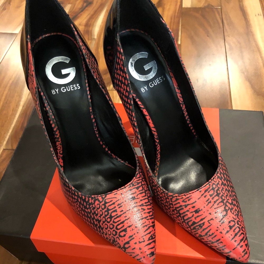 High heel shoes